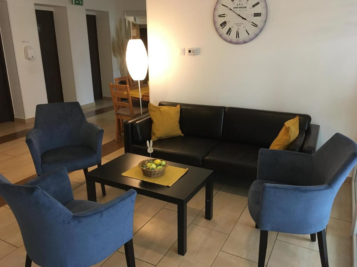 Hotel Pallone بالاتونفوريد المظهر الخارجي الصورة